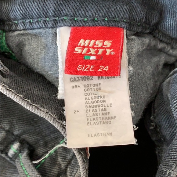 Miss sixty charcoal denim jorts / capris. - Picture 4 of 4